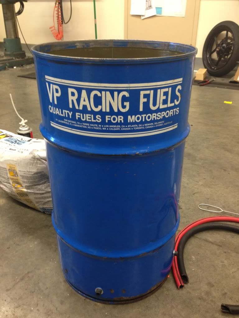 DIY Tire Mounting Stand by RojoRacing